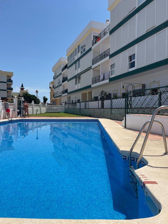 Piso Con Parking Y Piscina En Torrox Costa Apartment Exterior photo