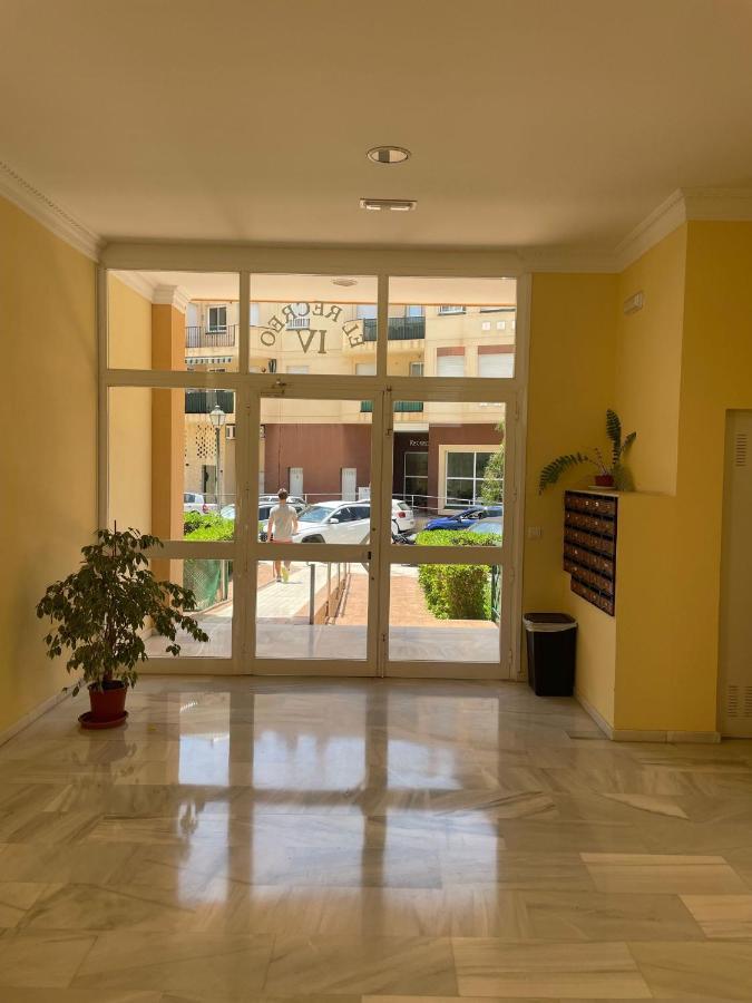 Piso Con Parking Y Piscina En Torrox Costa Apartment Exterior photo